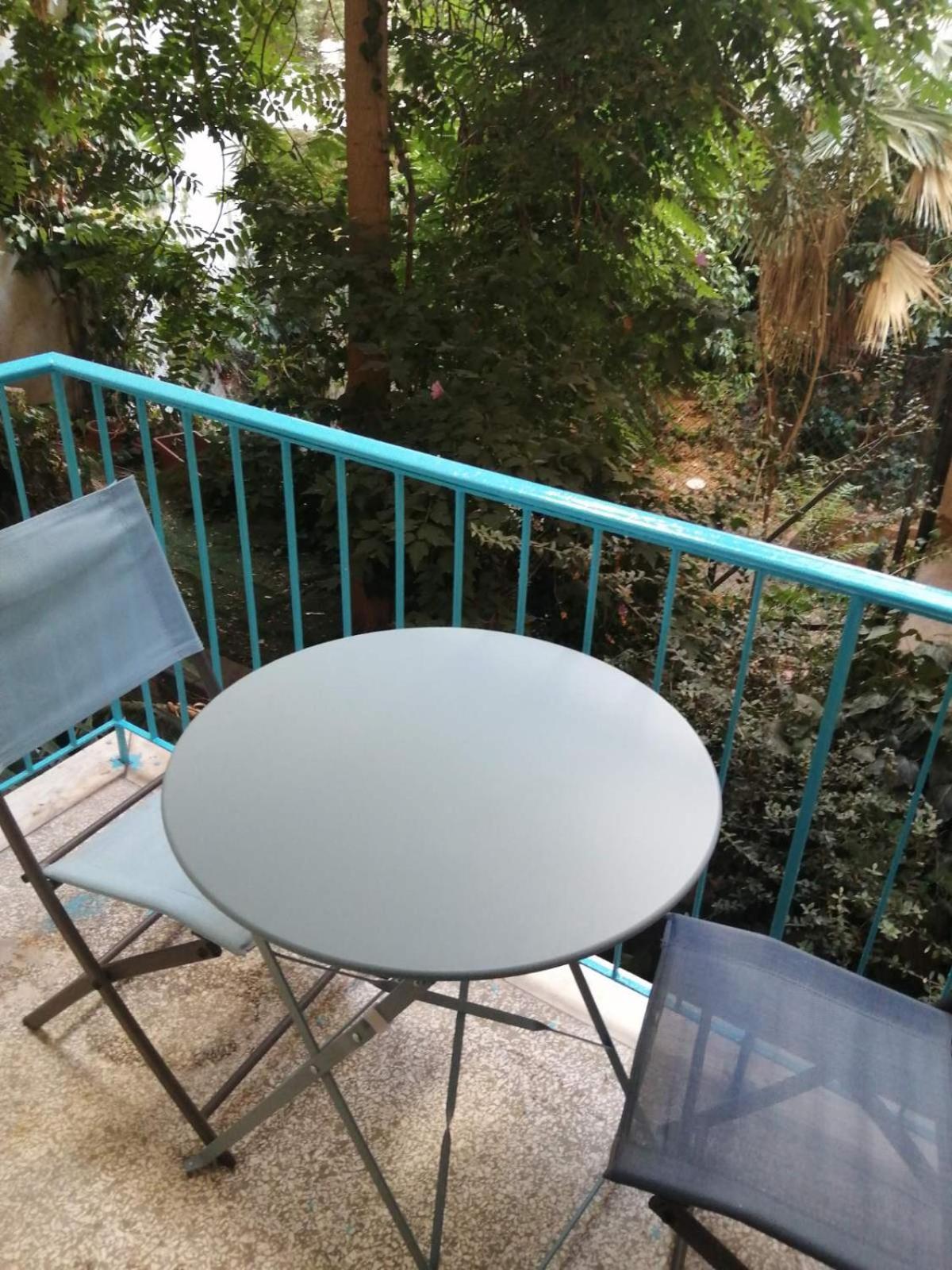 Apartment ανακαινισμένο 8 λεπτά από το μετρό.